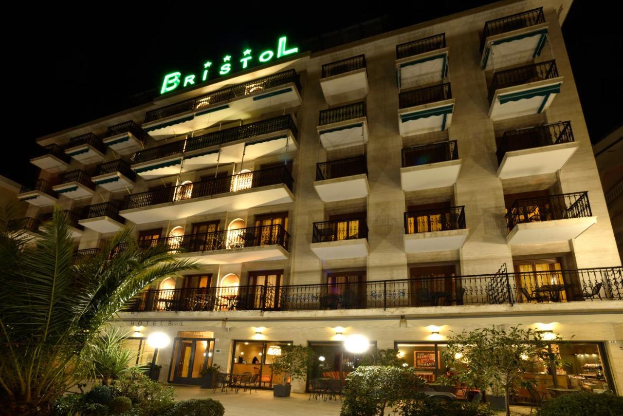 Hotel Bristol Alassio Eksteriør billede